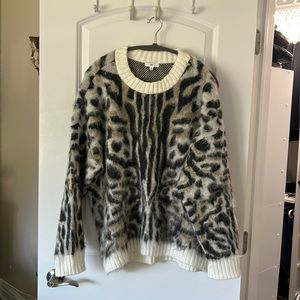 Sweater size L